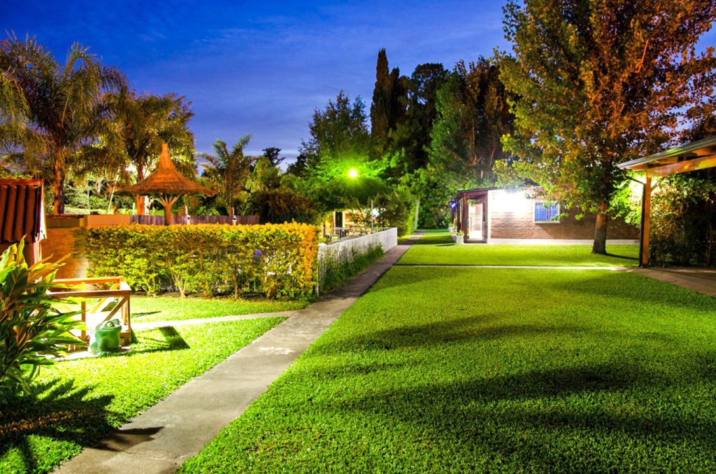 Complejo de Cabañas Los Leones - Desarrollo Web y Fotografía